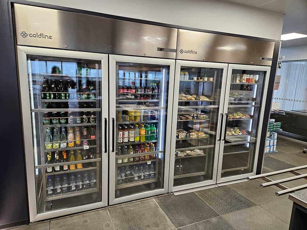 Indkørings- og gennemkøringskøleskabe Indkørings- og gennemkøringskøleskabe